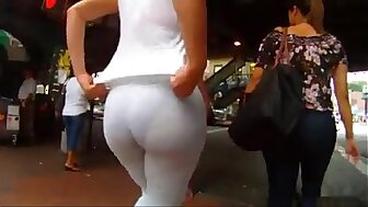 Big booty Latina walking