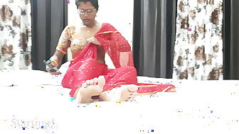 Indian Bhabi in Red Saree - Best Friends Hot Stepmom Fucked by Me - Indian Hindi Sex Video