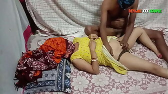 Indian hot maid fucking with owner elder - BENGALI XXX COUPLE