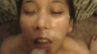 Asian girlfriend facial cumshot - Free cam on Random-porn.com